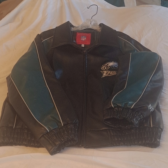 Authentic NFL Eagles Men's Leather Bomber Jacket - Practically New - M - Picture 3 of 5